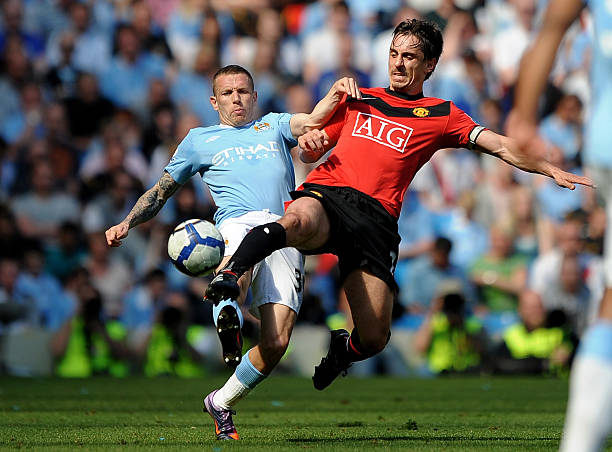 和地方性的 和地方性的